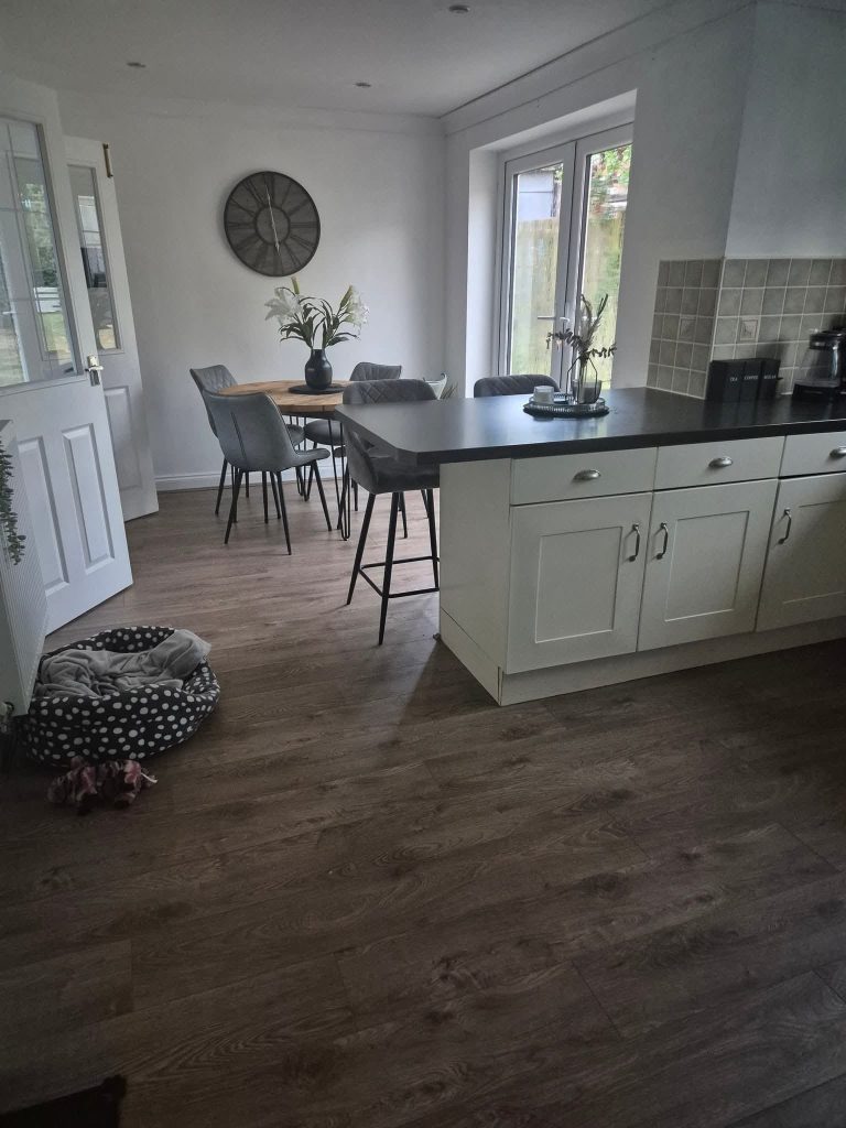 Kitchen Diner Laminate