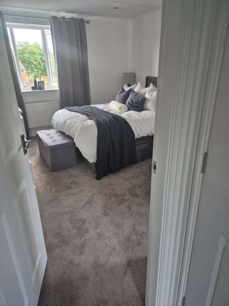 Bedroom Light Brown Carpet